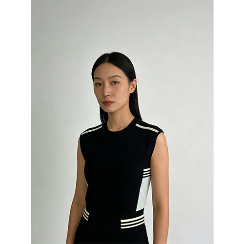 Merino Wool Pullover Sweater​
